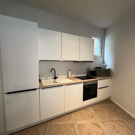 Place2be Apartment *