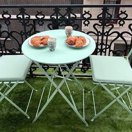 Place2be Apartment *